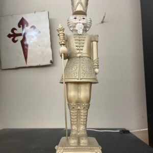 CASCANUECES (BLANCO PEQUEÑO)